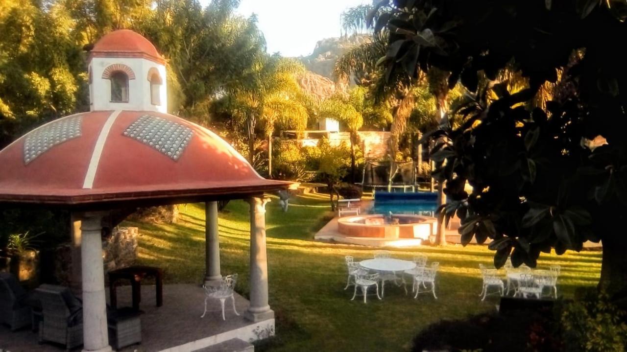 Hotel Quinta Del Sol Tepoztlán Exterior foto